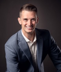 Grant Voges headshot
